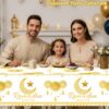 مفرش طاولة رمضان كريم، غطاء طاولة أبيض اللون بنقشة هلال ونجمة ذهبية، مفرش طاولة مستطيل للاستخدام مرة واحدة، مثالي لتزيين حفلات رمضان المباركة وتوزيع الهدايا، مقاس 51 × 86 بوصة | متجر واو الأفضل ترينديول السعودية